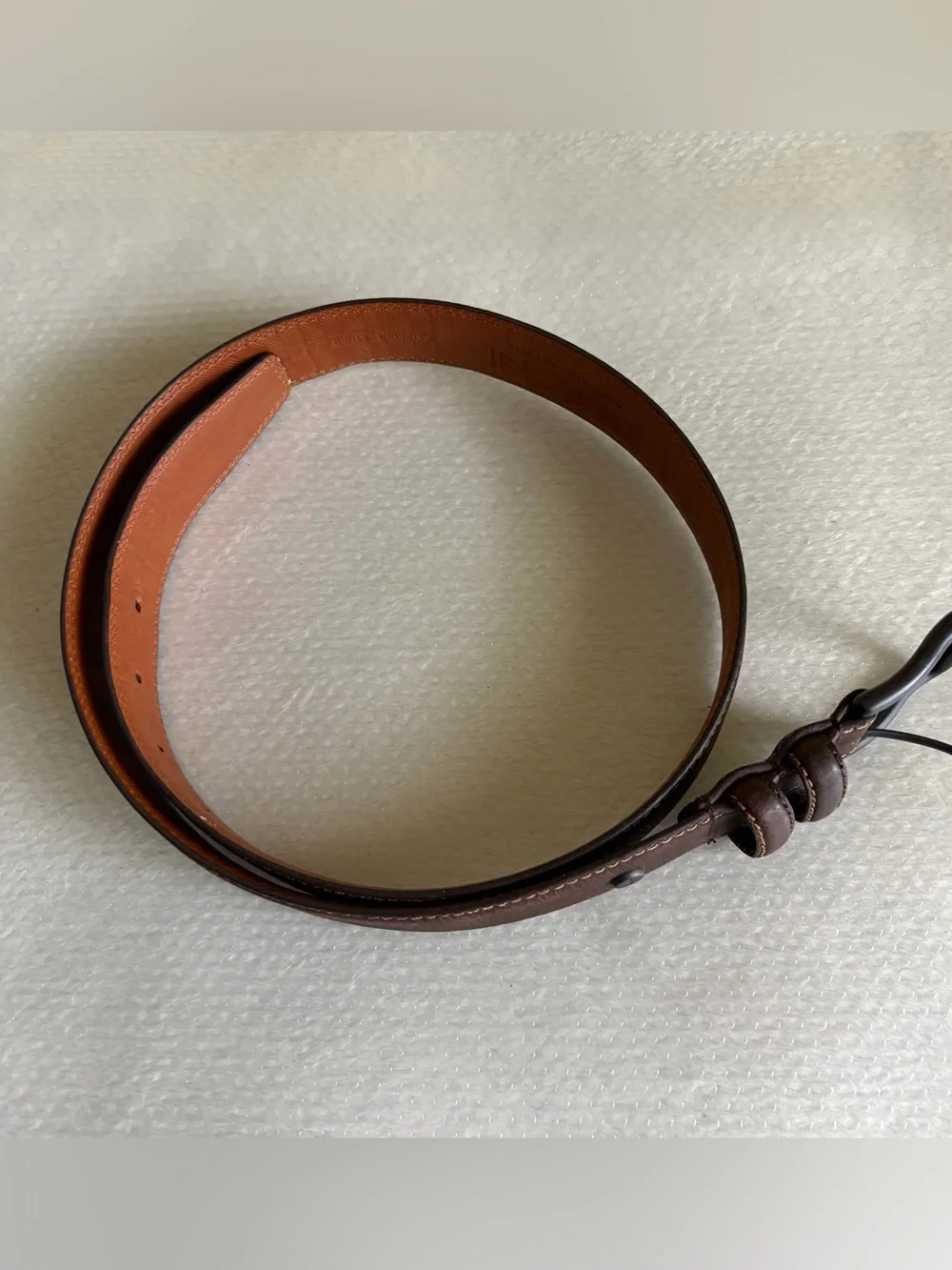 Boconi Two-Tone Leather Belt in Dark Brown with Tan Interior